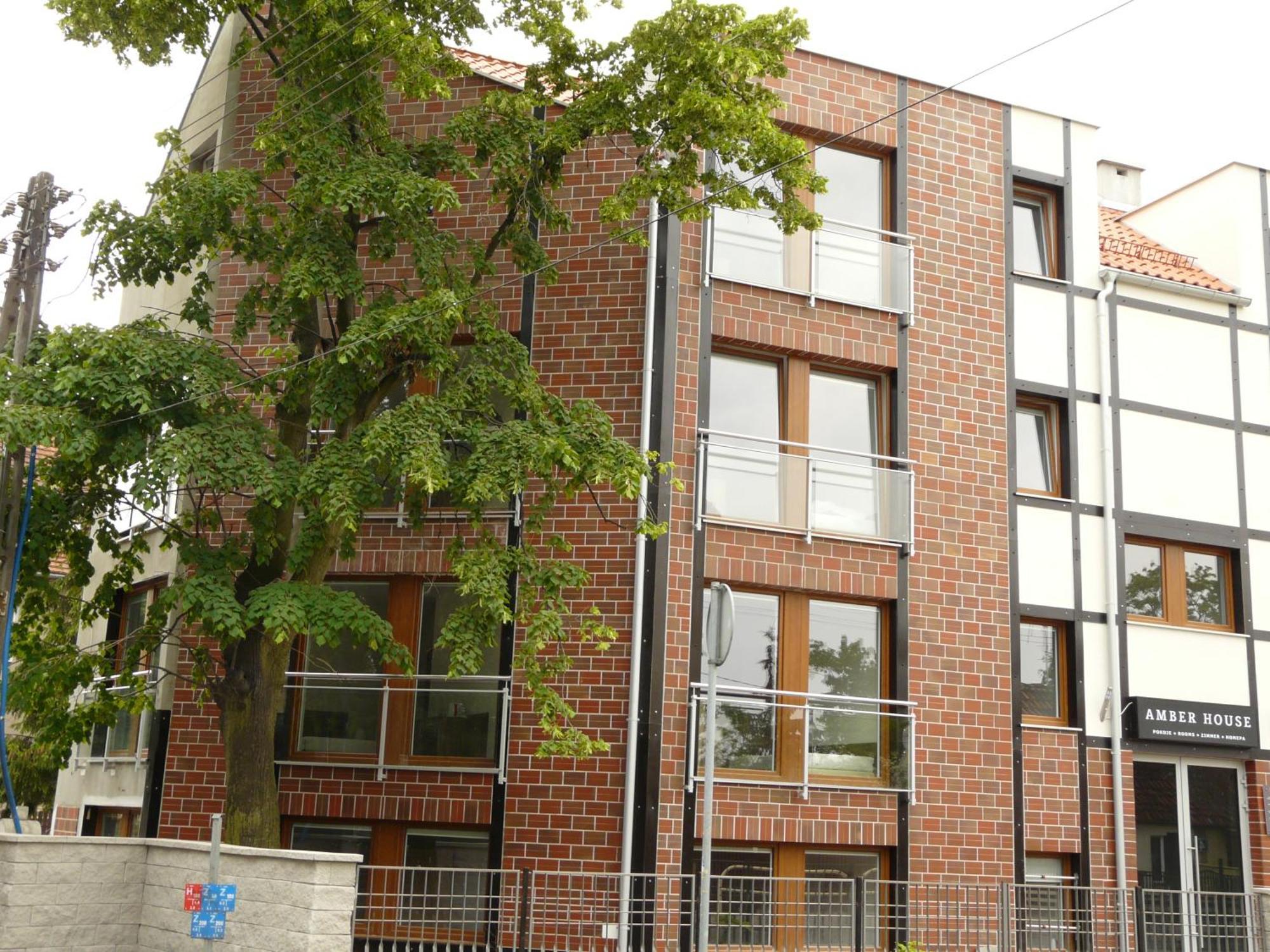 Amber House — Photos 1